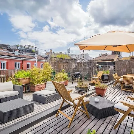 In Mit Dachterrasse // Langstrasse Apartment *