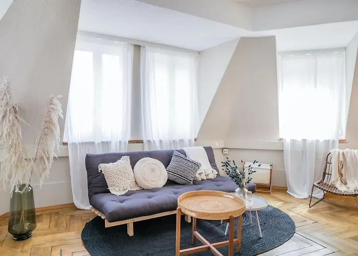 In Mit Dachterrasse // Langstrasse 아파트