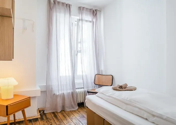 In Mit Dachterrasse // Langstrasse Apartman *