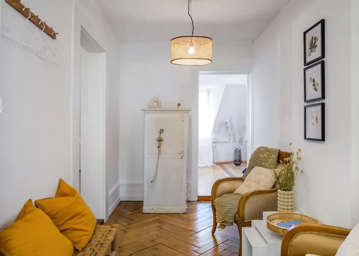 In Mit Dachterrasse // Langstrasse