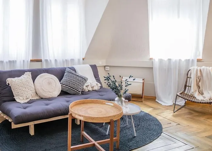 In Mit Dachterrasse // Langstrasse 아파트