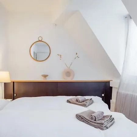 Apartament In Mit Dachterrasse // Langstrasse *